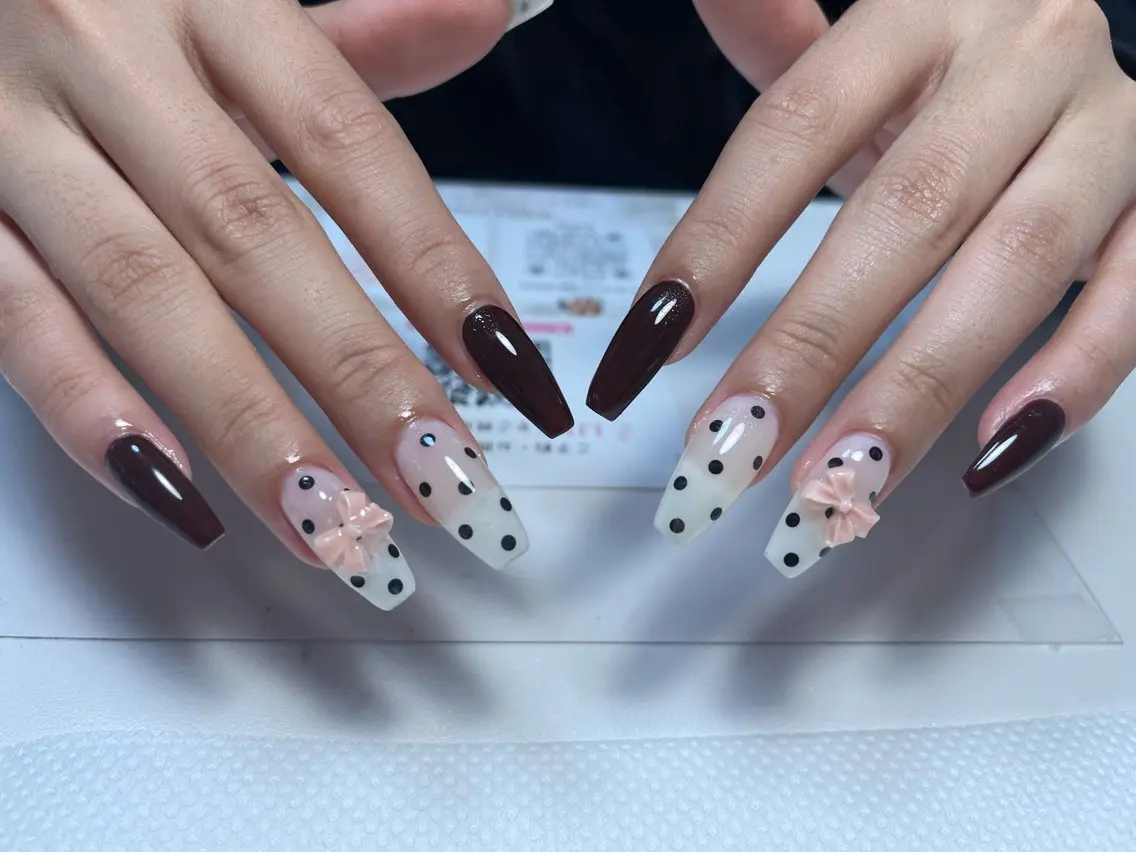 ネイル ハンドネイル ハンドケア 心斎橋Mione nail salonのネイルデザイン