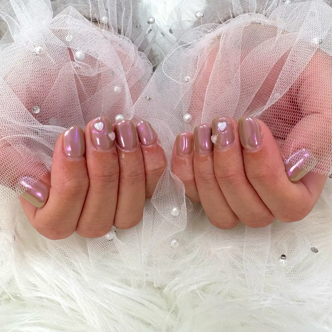 ネイル オーロラネイル ハート 氷ネイル・うるうるネイル ハンドネイル SHINE nail salonのネイルデザイン