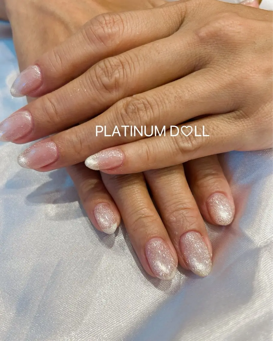 ネイル フットネイル グラデーション キラキラネイル 韓国ネイル マグネットネイル 🎀大人nail /NOISMはな🎀のネイルデザイン