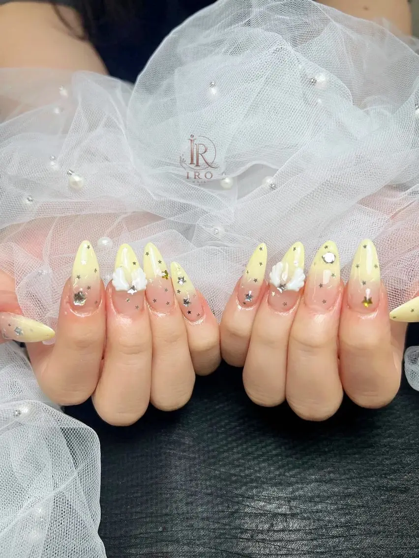 ネイル ハンドネイル IRO Nail Studioのネイルデザイン