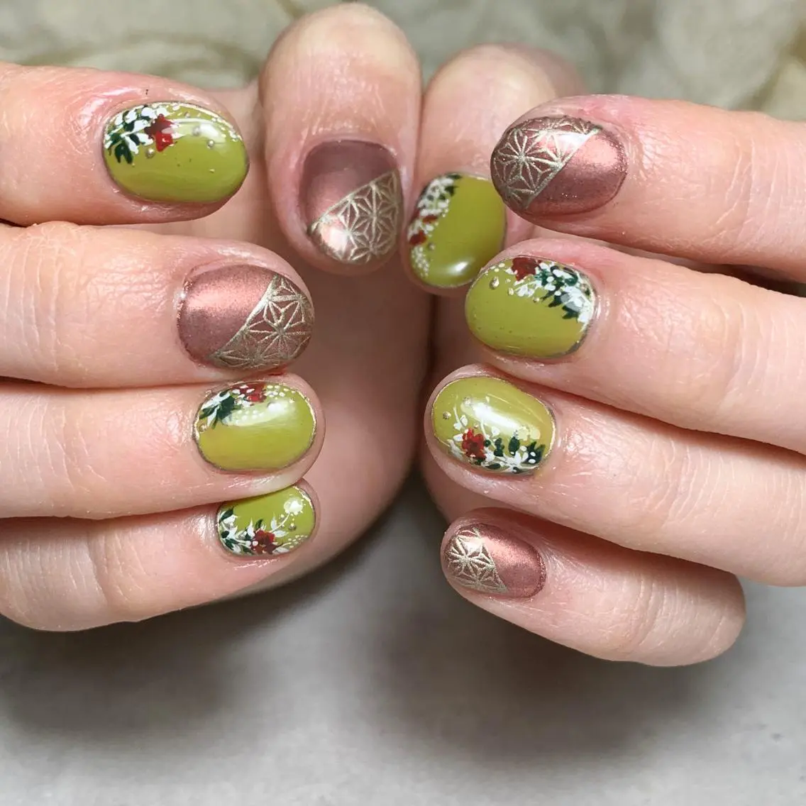 ネイル ハンドネイル FIORITURA aiのネイルデザイン