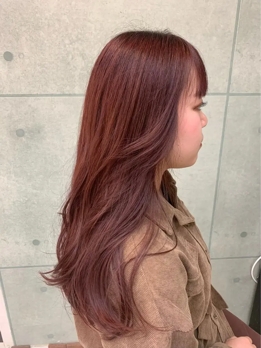 ロング カラー カット ヘアカラー トリートメント ブリーチなし 暖色カラー/井上あいのヘアスタイル
