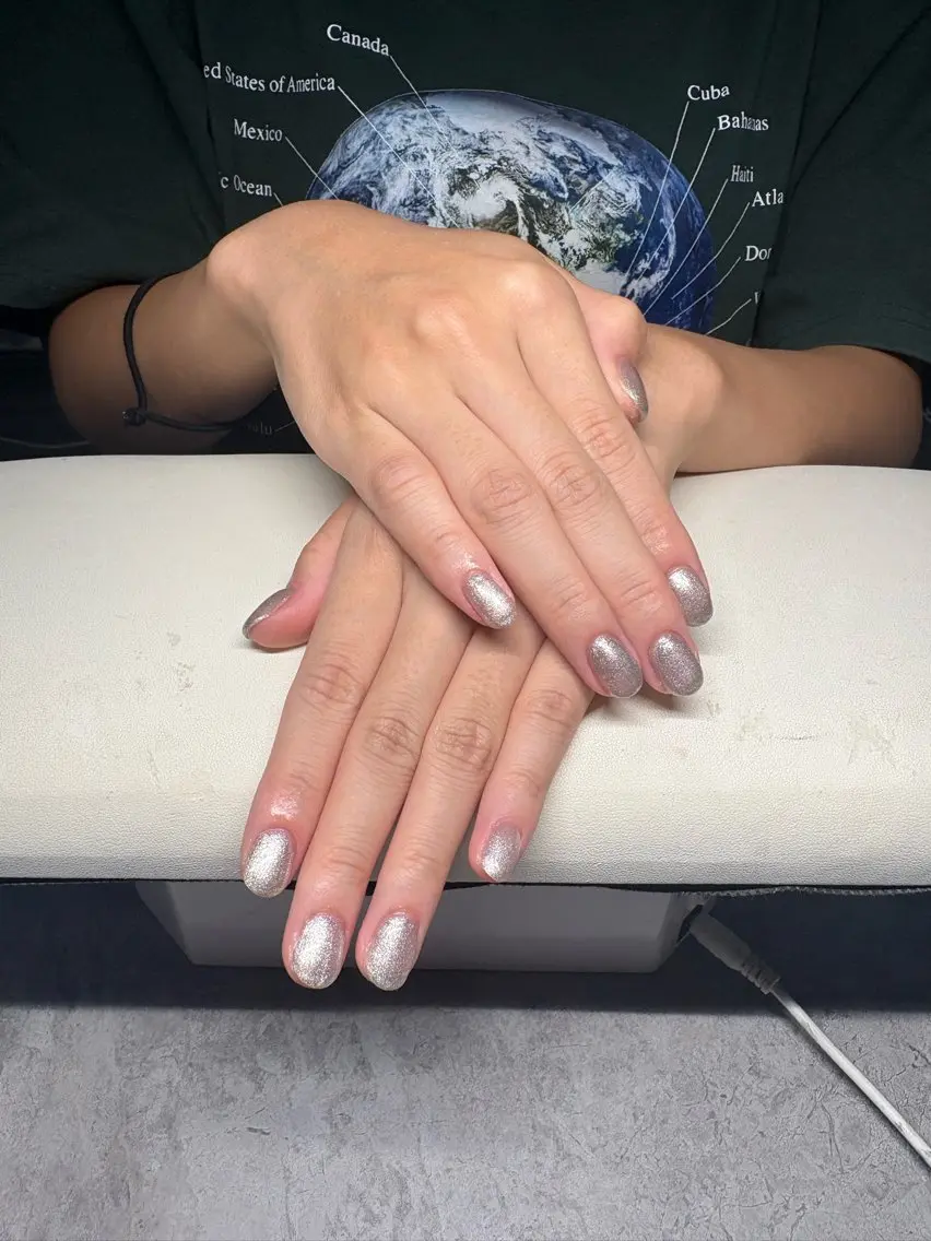 ネイル ハンドネイル IROHA Nail 烏丸店 木湖奈のネイルデザイン