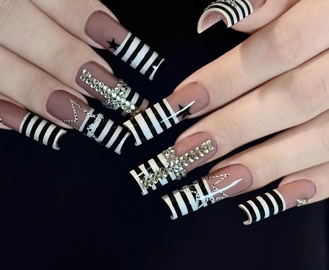 ネイル ハンドネイル 💫 Tsuki_Nailのネイルデザイン