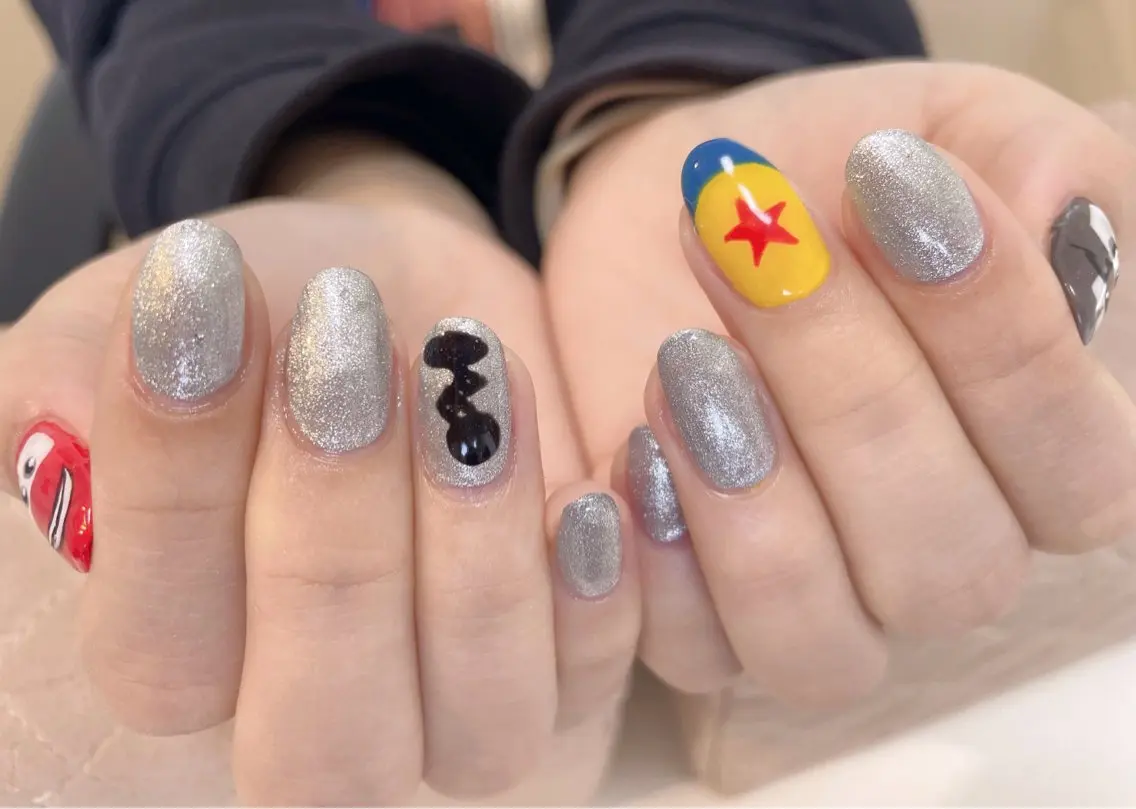 ネイル manis .のネイルデザイン