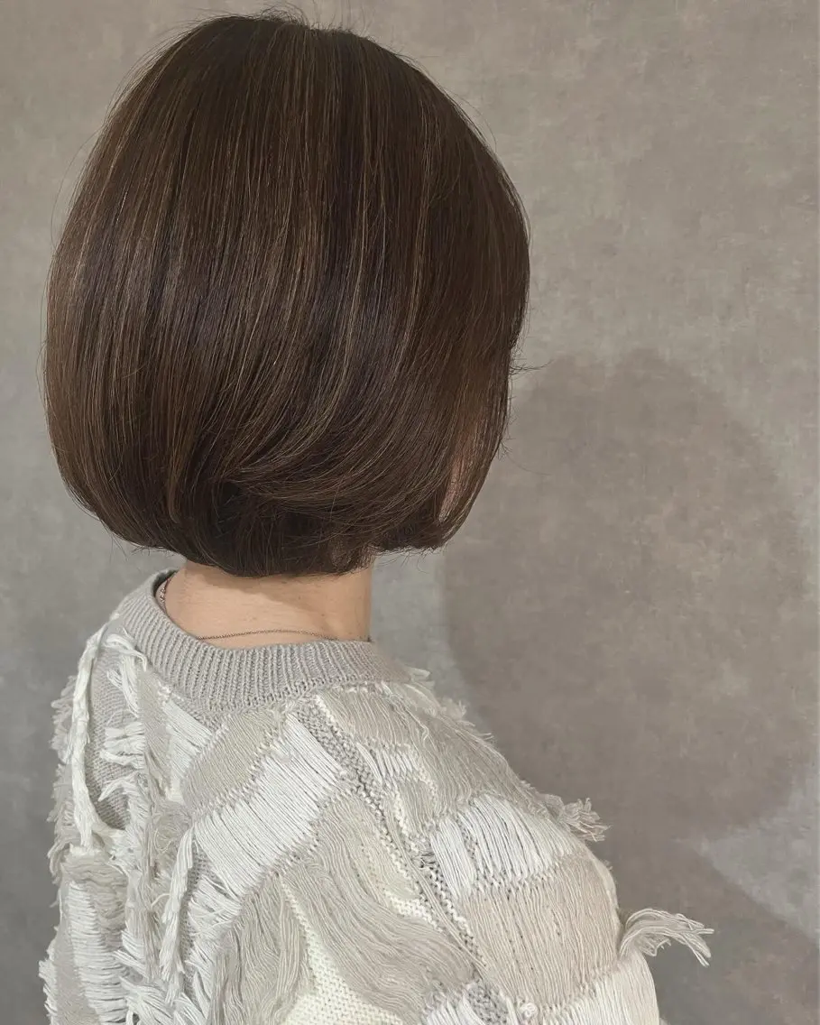 ショート 山岡 美穂のヘアスタイル