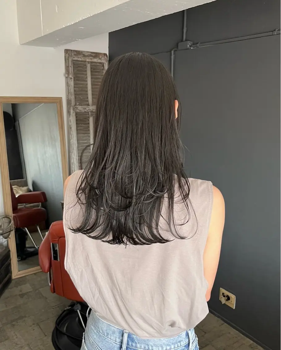 ロング カラー カット ヘアカラー 暗髪とオリーブ🌿 渡辺拓人のヘアスタイル