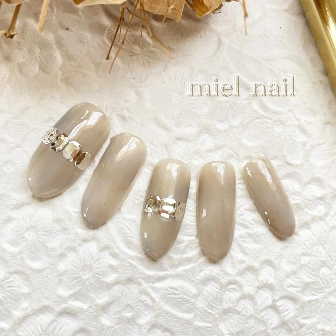 ネイル キラキラネイル 大理石ネイル(マーブル) オフィスネイル シンプルネイル 夏ネイル miel nailのネイルデザイン