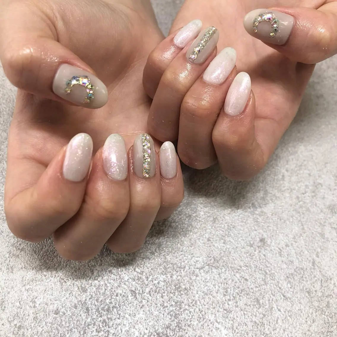 ネイル ハンドネイル ViViA momokaのネイルデザイン