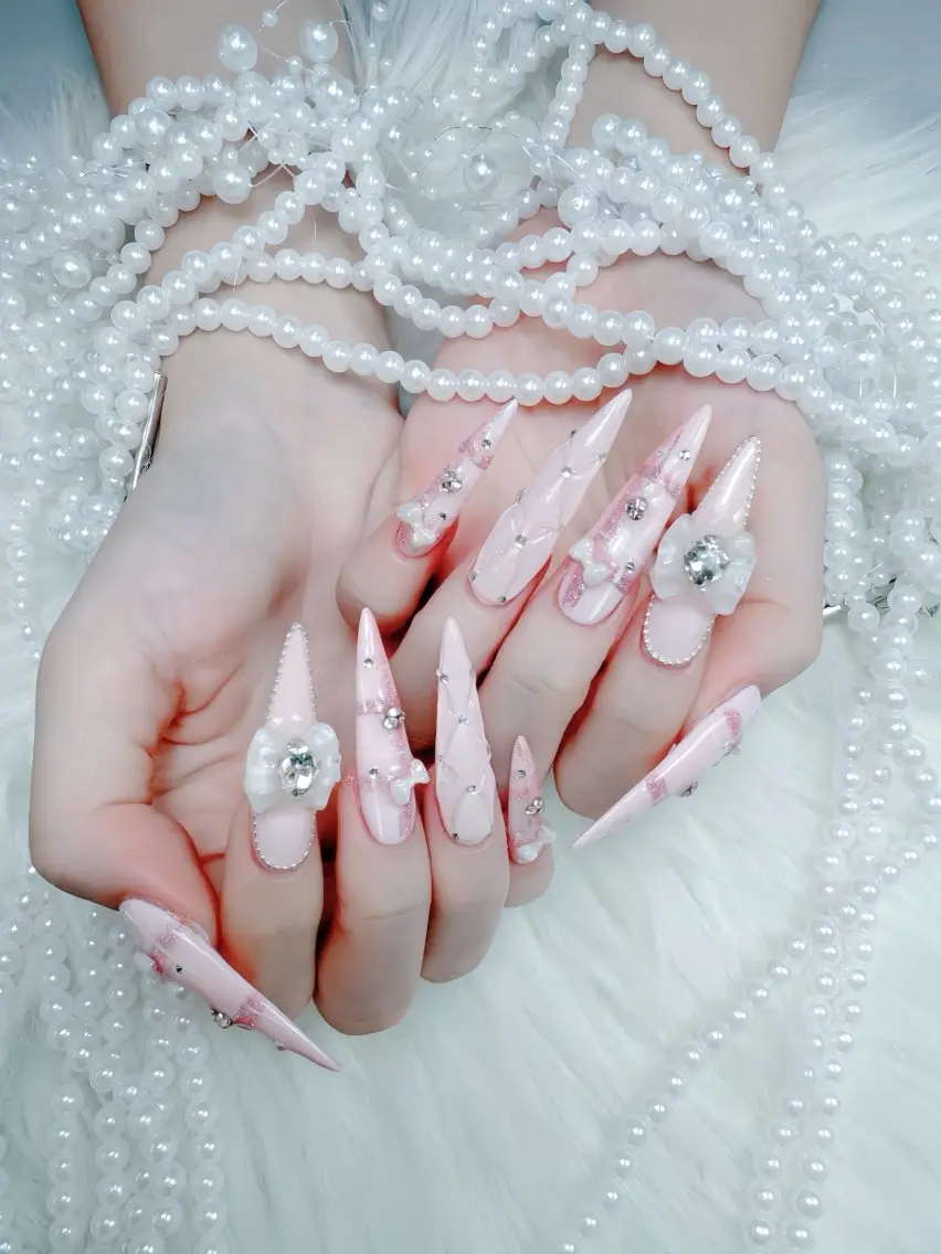 ネイル べっ甲ネイル ブルー 長さ出し フレンチネイル ジェルネイル ハンドネイル Rin Nail 新大久保店のネイルデザイン