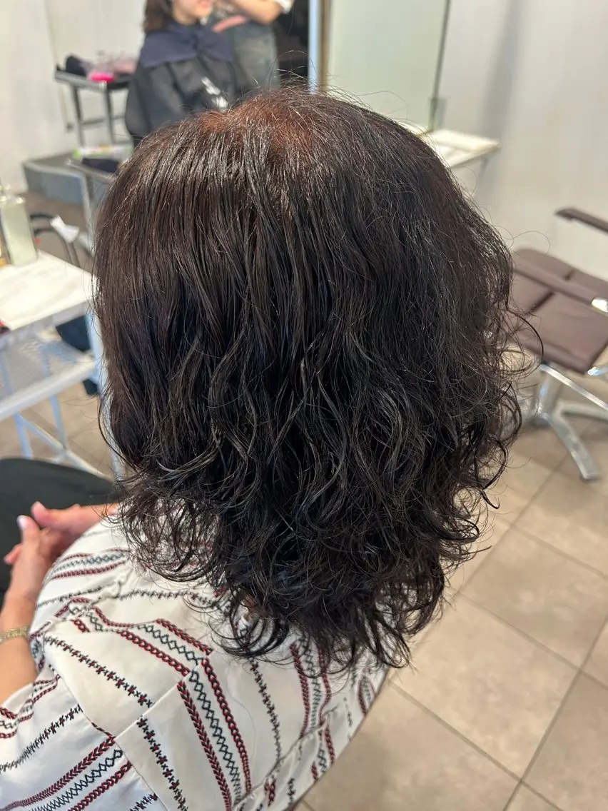 【レディースカット+パーマ👩🏻🦱】時間指定🈯️16時のみ⏰雰囲気変えたい方におすすめ💭の写真
