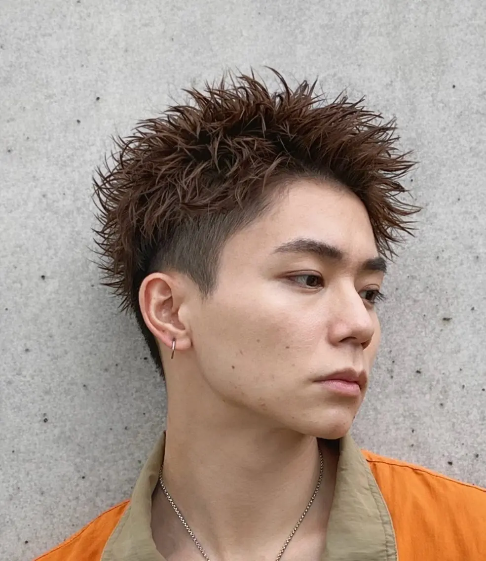 カラー メンズ ブラウンカラー ヘアカラー メンズ眉毛🤍カラー メンズサロン 浦和の眉毛・アイブロウイメージ