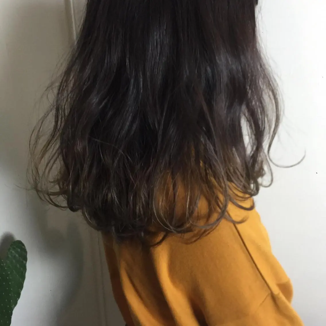 セミロング カラー パーマ ヘアアレンジ 川上 智汐のヘアスタイル