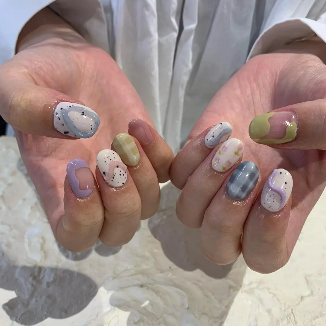 ネイル パステルネイル マキノ ユイのネイルデザイン