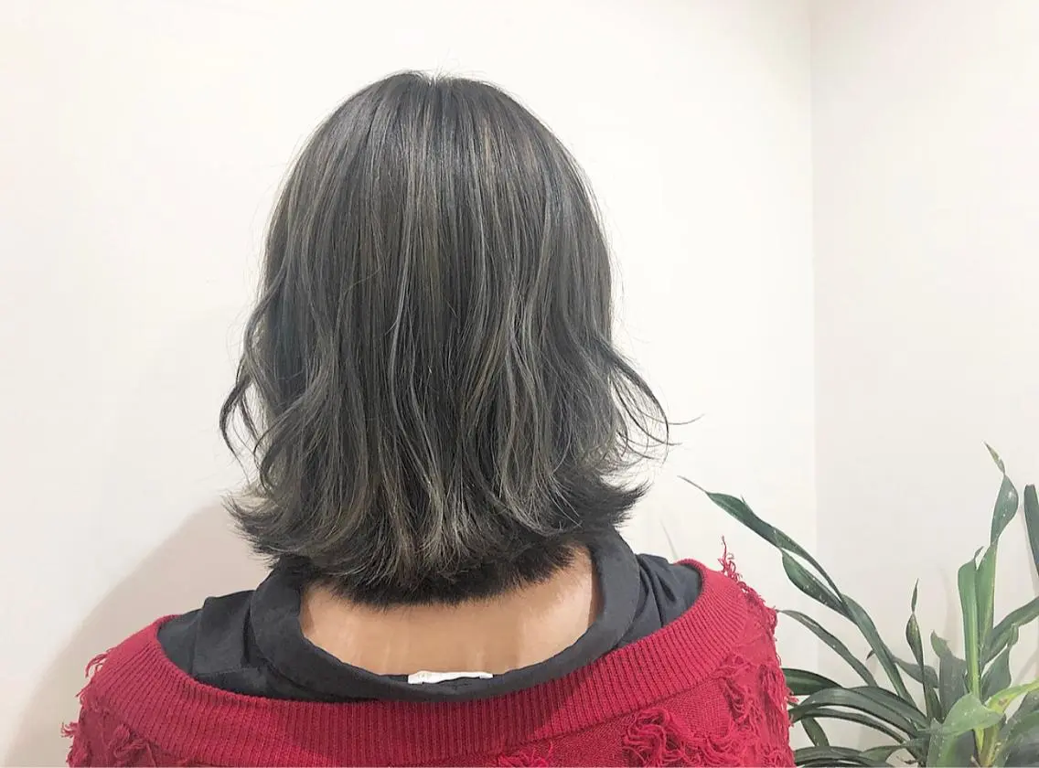 ショート カラー sail hairのヘアスタイル
