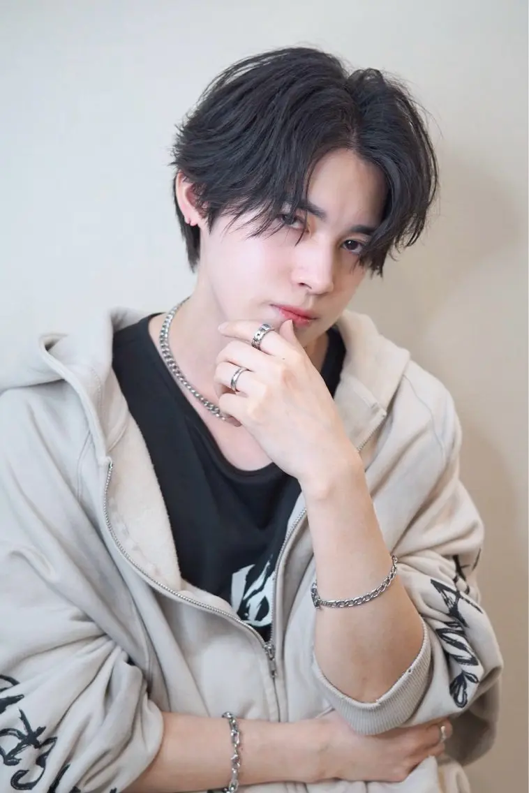 【本日限定！メンズ】🌀似合わせカット＋ニュアンスパーマorフェザーパーマ🌀の写真