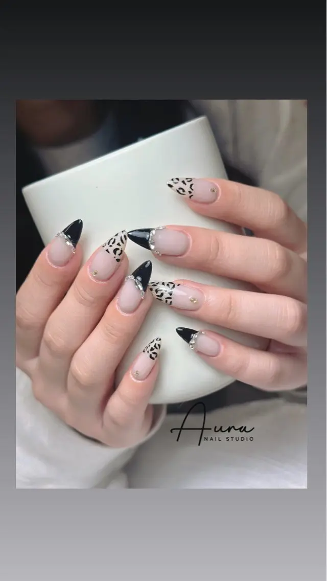 ネイル ハンドネイル Aura Nail Studioのネイルデザイン