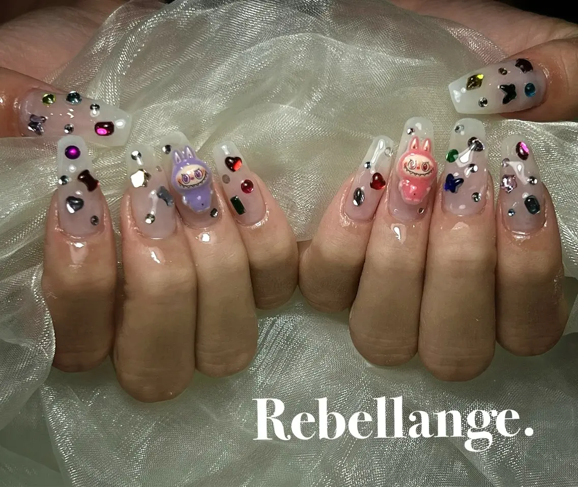 ネイル ハンドネイル Rebellange n.のネイルデザイン