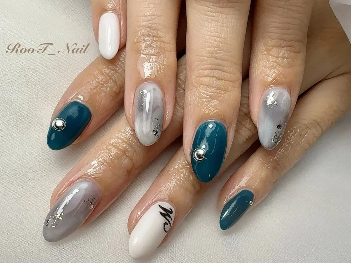 ネイル ニュアンスネイル ハンドネイル RooT Nailのネイルデザイン