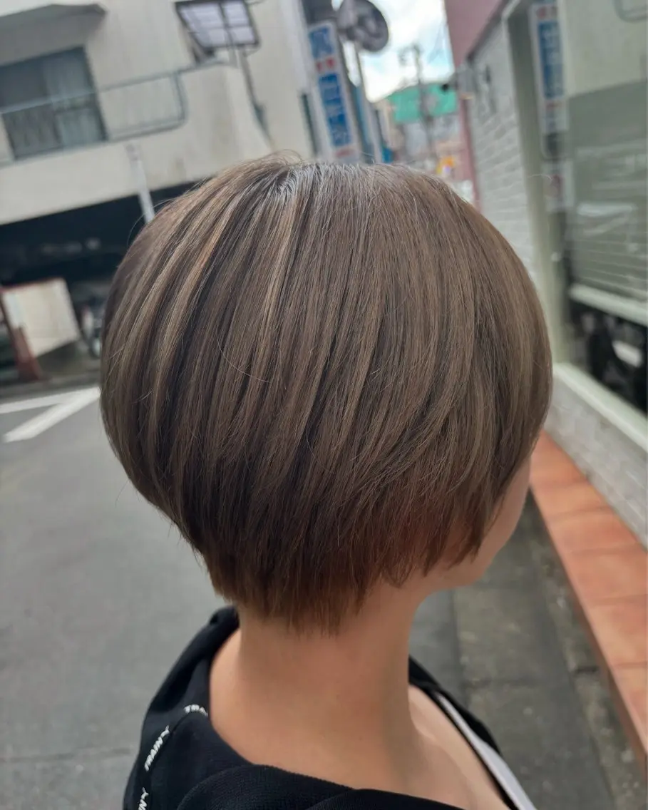 ショート カラー ダブルカラー グレージュ ヘアカラー 🌈透明感カラー🌈 🌟吉田祐介🌟のヘアスタイル