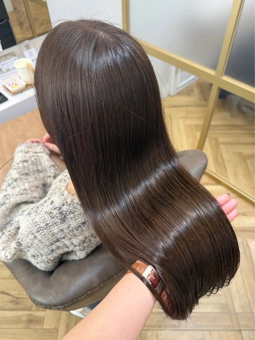 カット+ケアカラー+Aujua【カラーダメージが気になる方】の写真