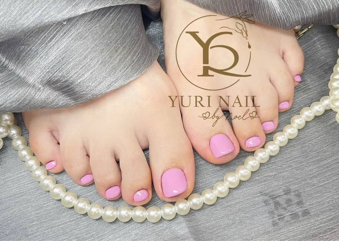 ネイル チークネイル フットネイル フレンチネイル グラデーション キラキラネイル ハンドネイル フットネイル YURI Nail Funabashiのネイルデザイン
