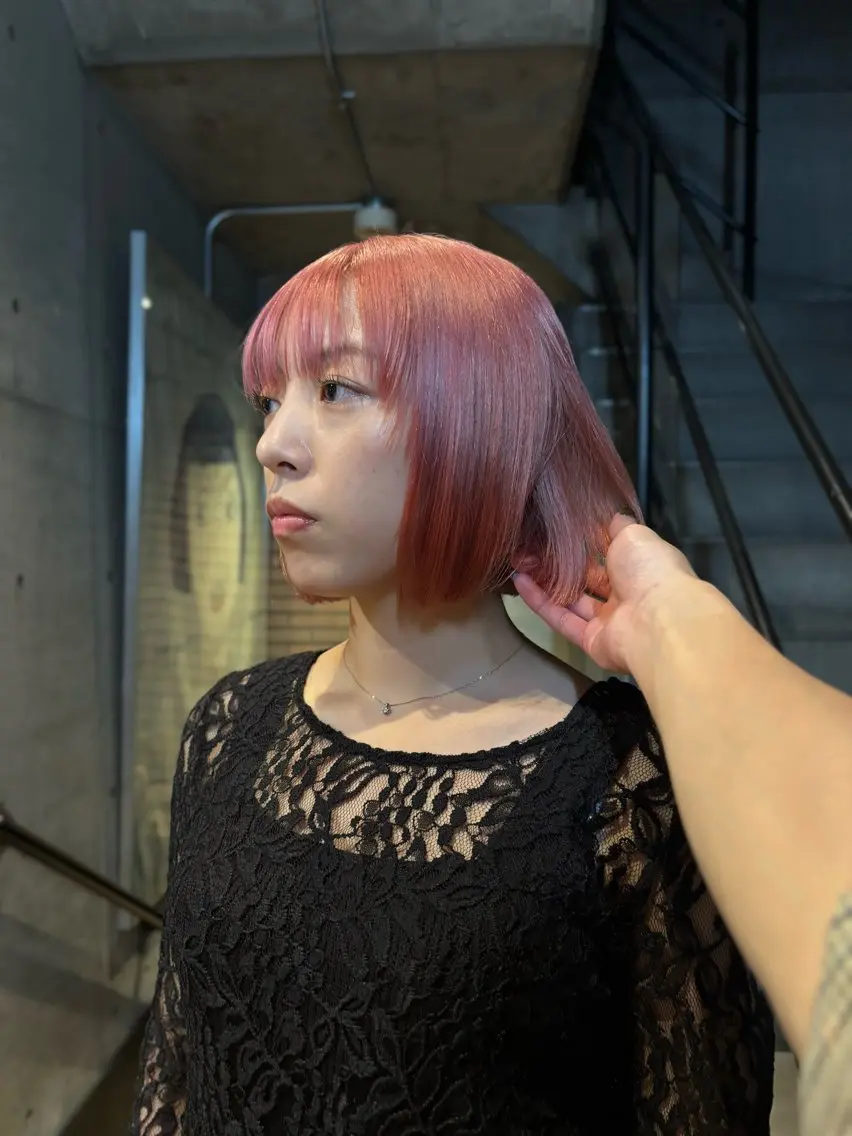 ショート カラー ピンクカラー カット ヘアカラー レイヤーパーマ /表参道/関端のヘアスタイル