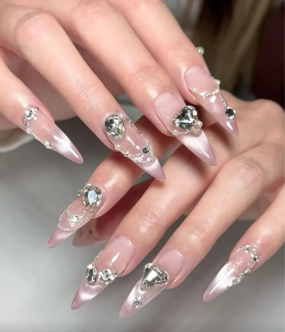 ネイル Sora Nail Ayaseのネイルデザイン