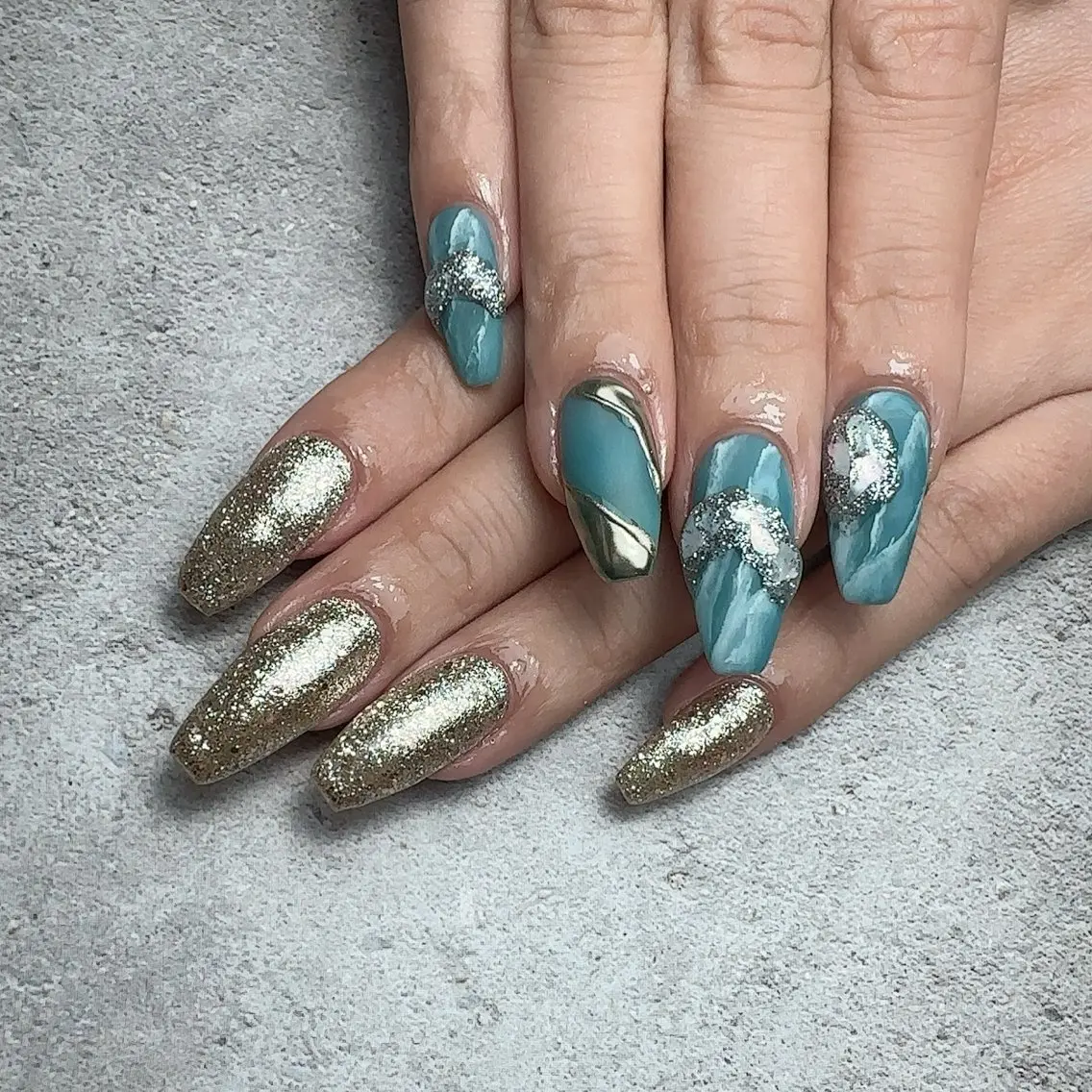 ネイル アートネイル ハート マグネットネイル 持ち込み ニュアンスネイル ハンドネイル Nailsalon Mimiy..♡のネイルデザイン