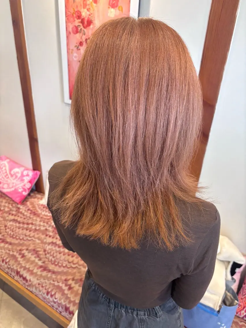 ミディアム ボブ レイヤーカット ウルフカット ウルフレイヤー カット ヘッドスパ Ayano_ Jill francのヘアスタイル