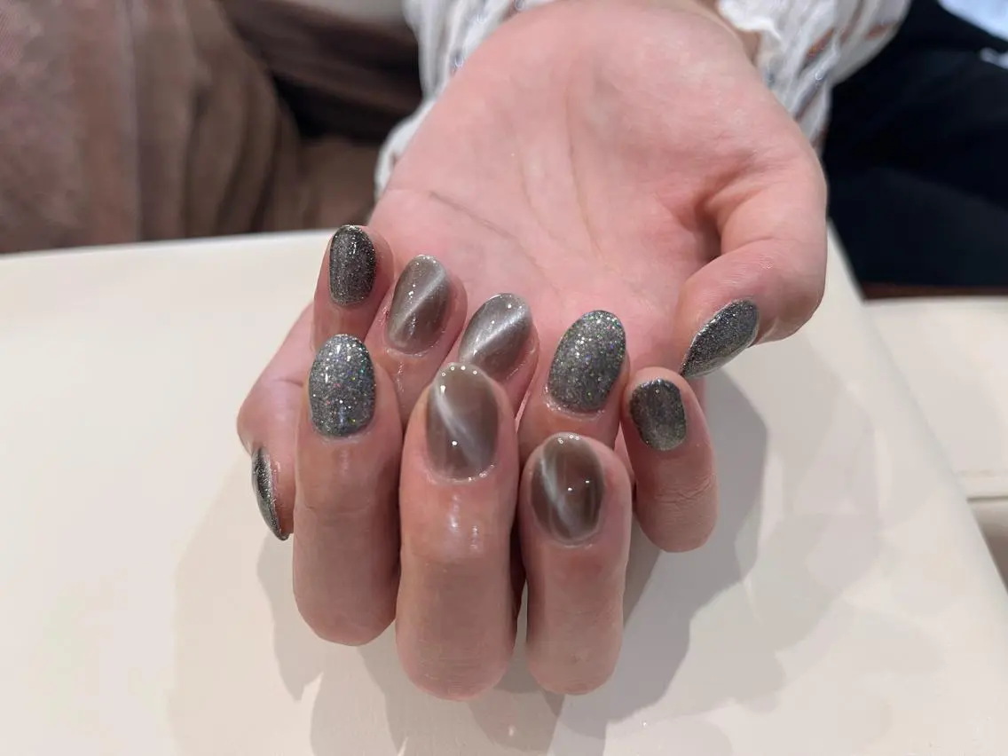 ネイル ジェルネイル マグネットネイル ToliyDeliy Nail Salonのネイルデザイン