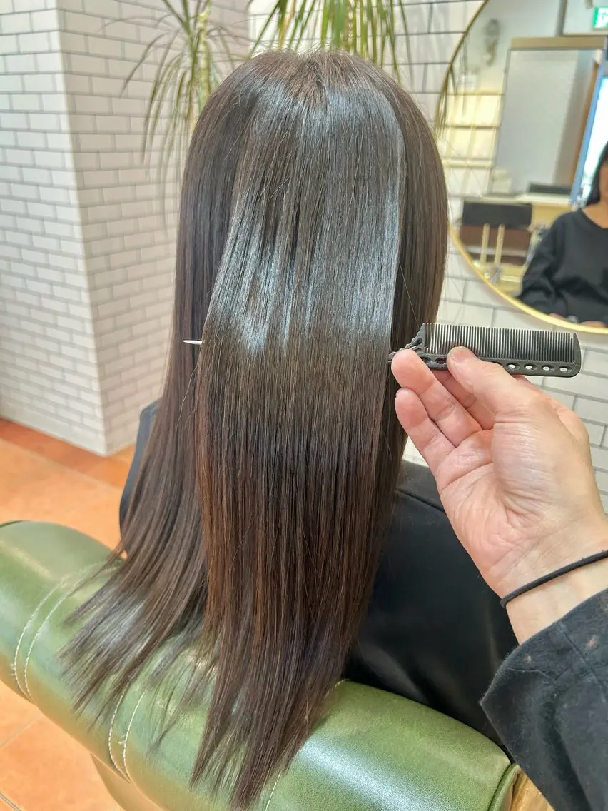 ロング カラー ヘアカラー トリートメント 石井 佑樹のヘアスタイル