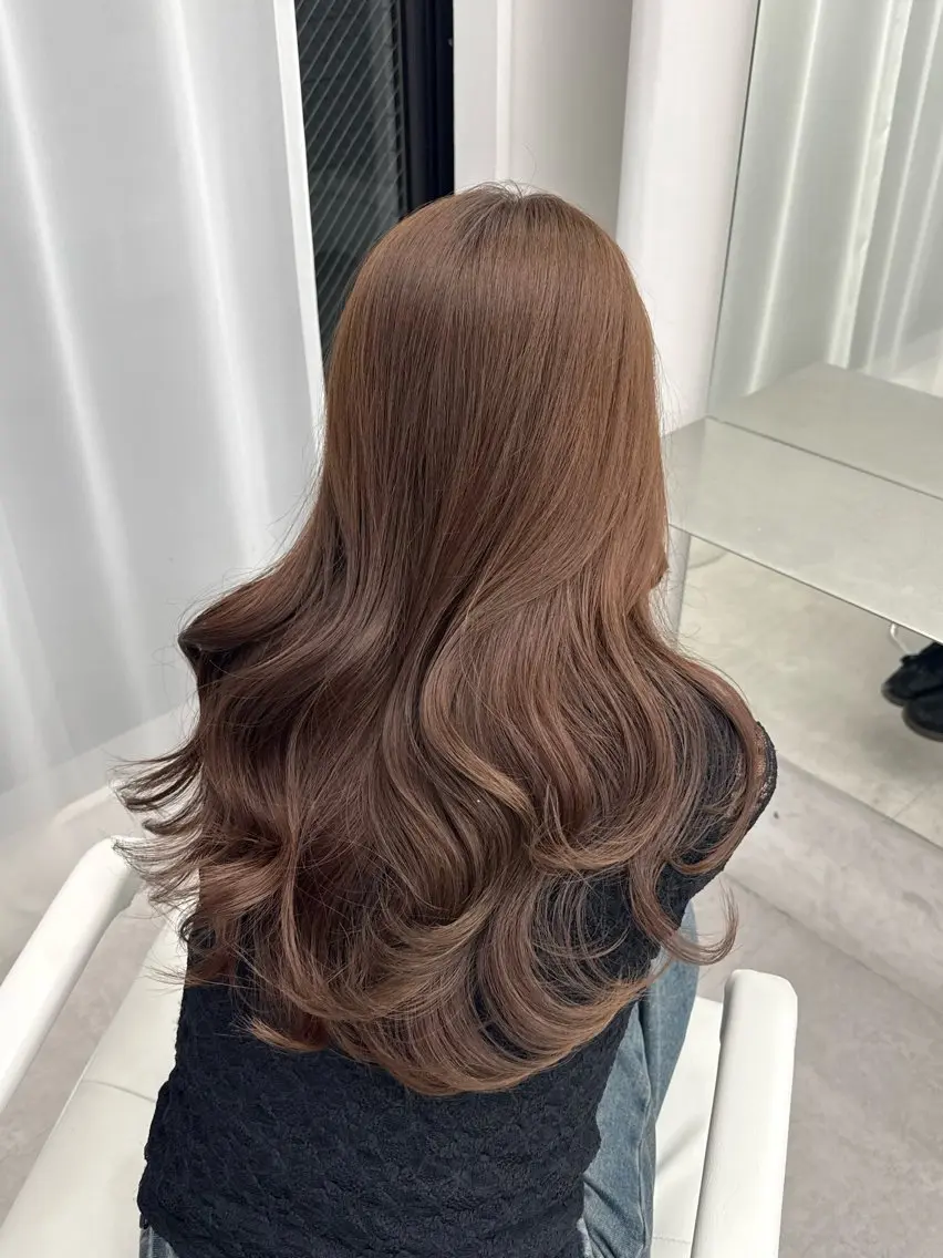 ロング カラー 松永 凜花のヘアスタイル