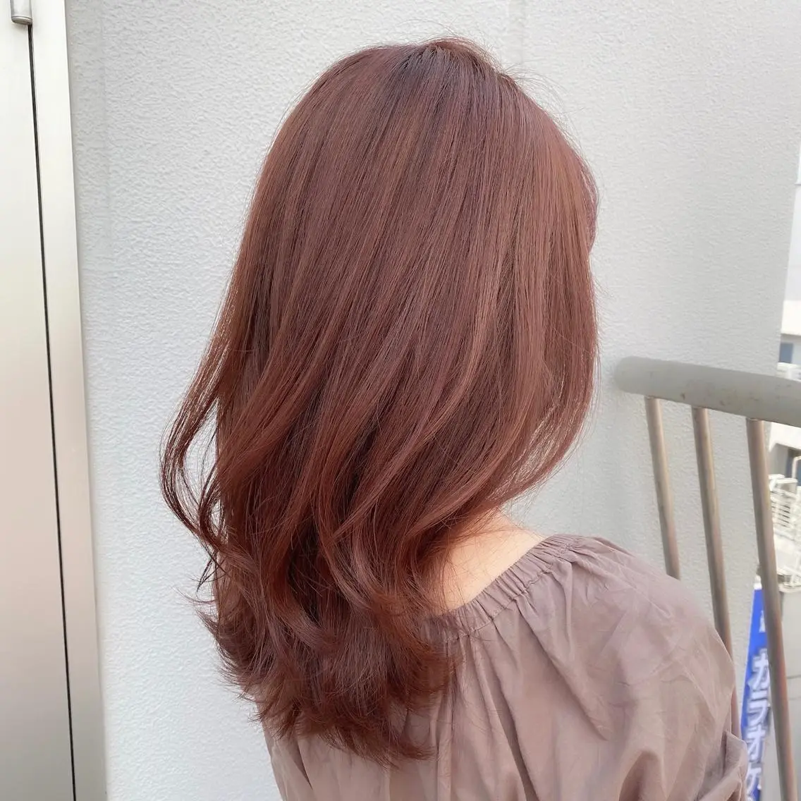 セミロング カラー カット ヘアカラー トリートメント 顔まわりカット🌟 くびれヘア/寺門遥輝のヘアスタイル