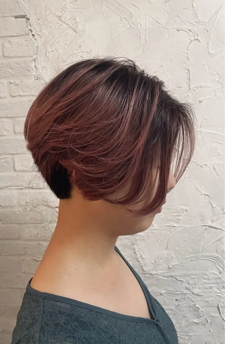 ショート カラー バレイヤージュ ダブルカラー ピンクカラー レイヤーカット 似合わせカット girly/ヘア メイクMitsukiのヘアスタイル