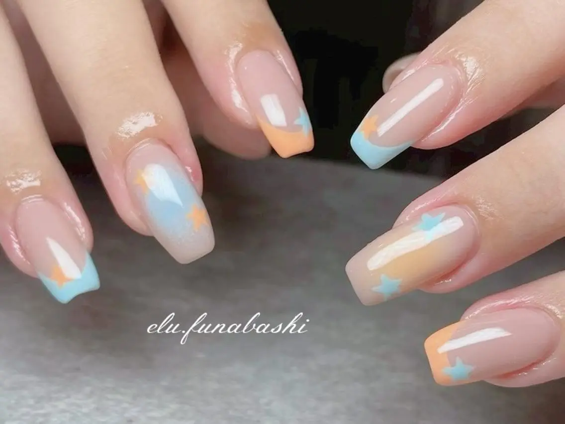 ネイル e. akのネイルデザイン