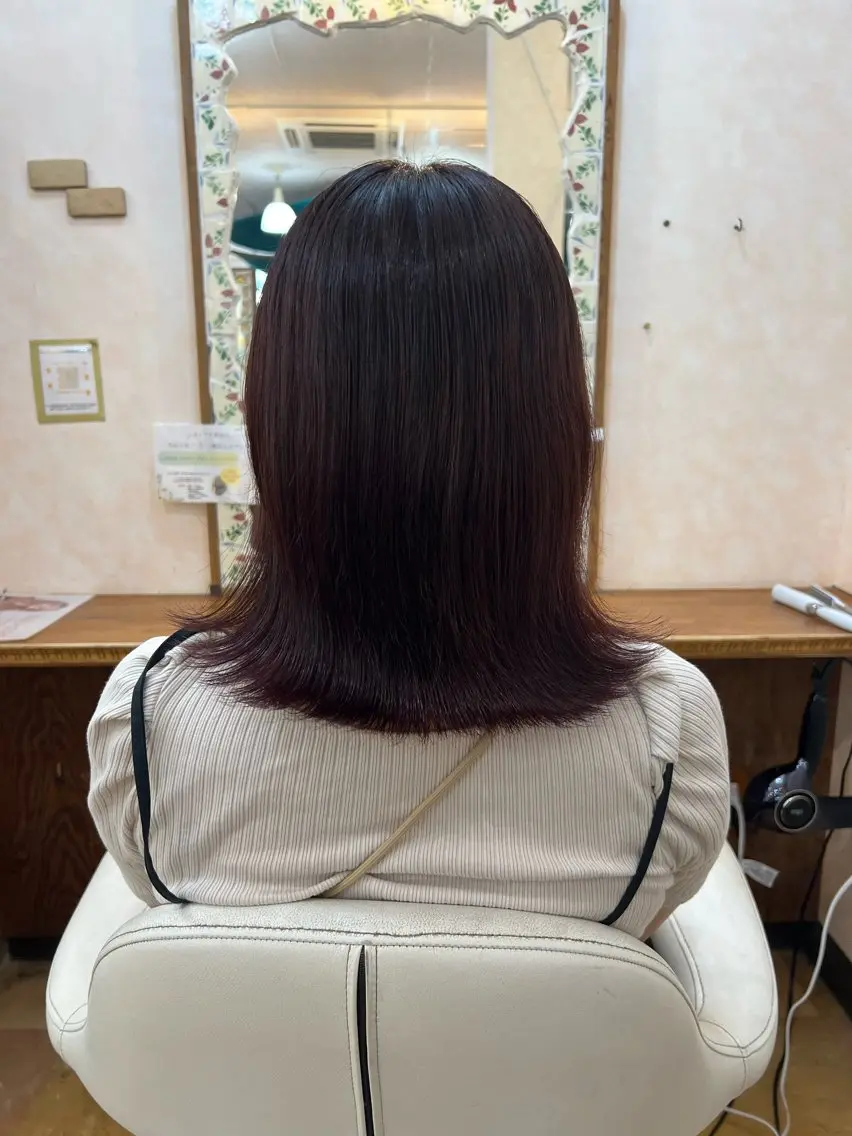 ミディアム カラー 伊東 颯のヘアスタイル