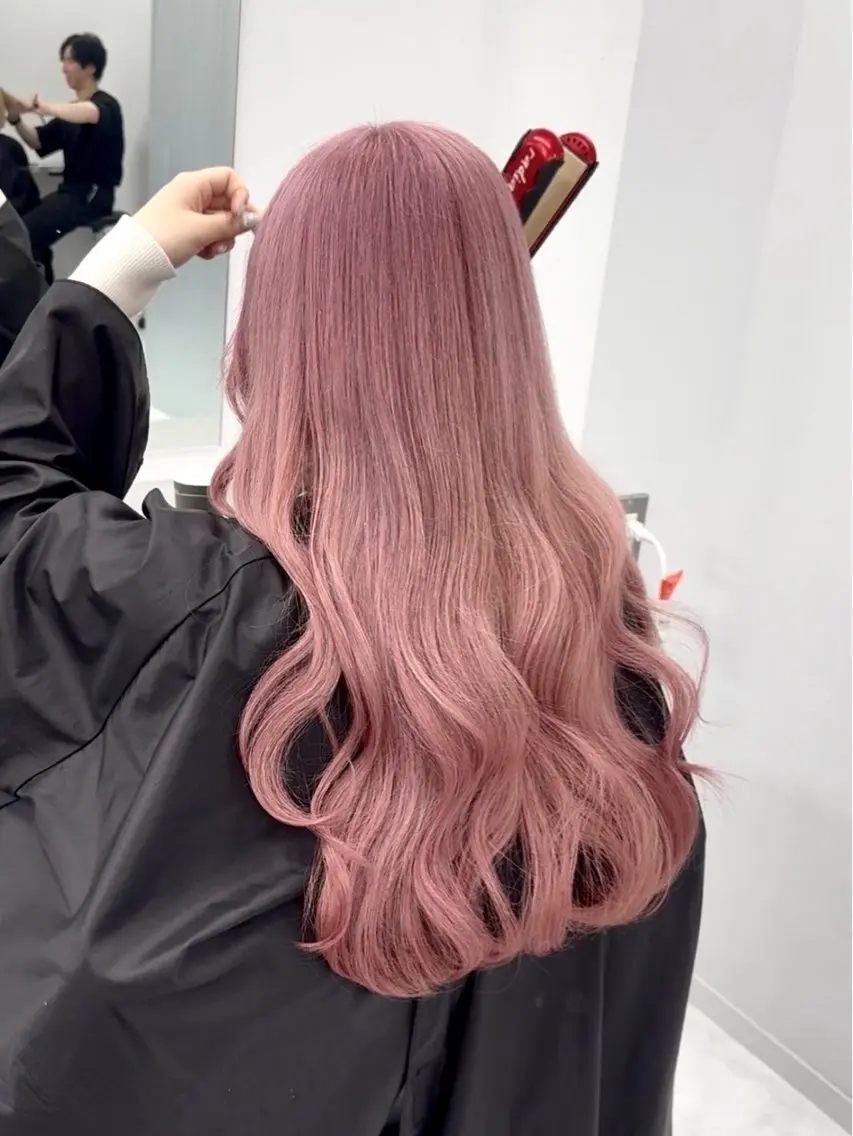 ロング カラー ピンク🎀/ベージ ュ🧸🥞/ユウキのヘアスタイル