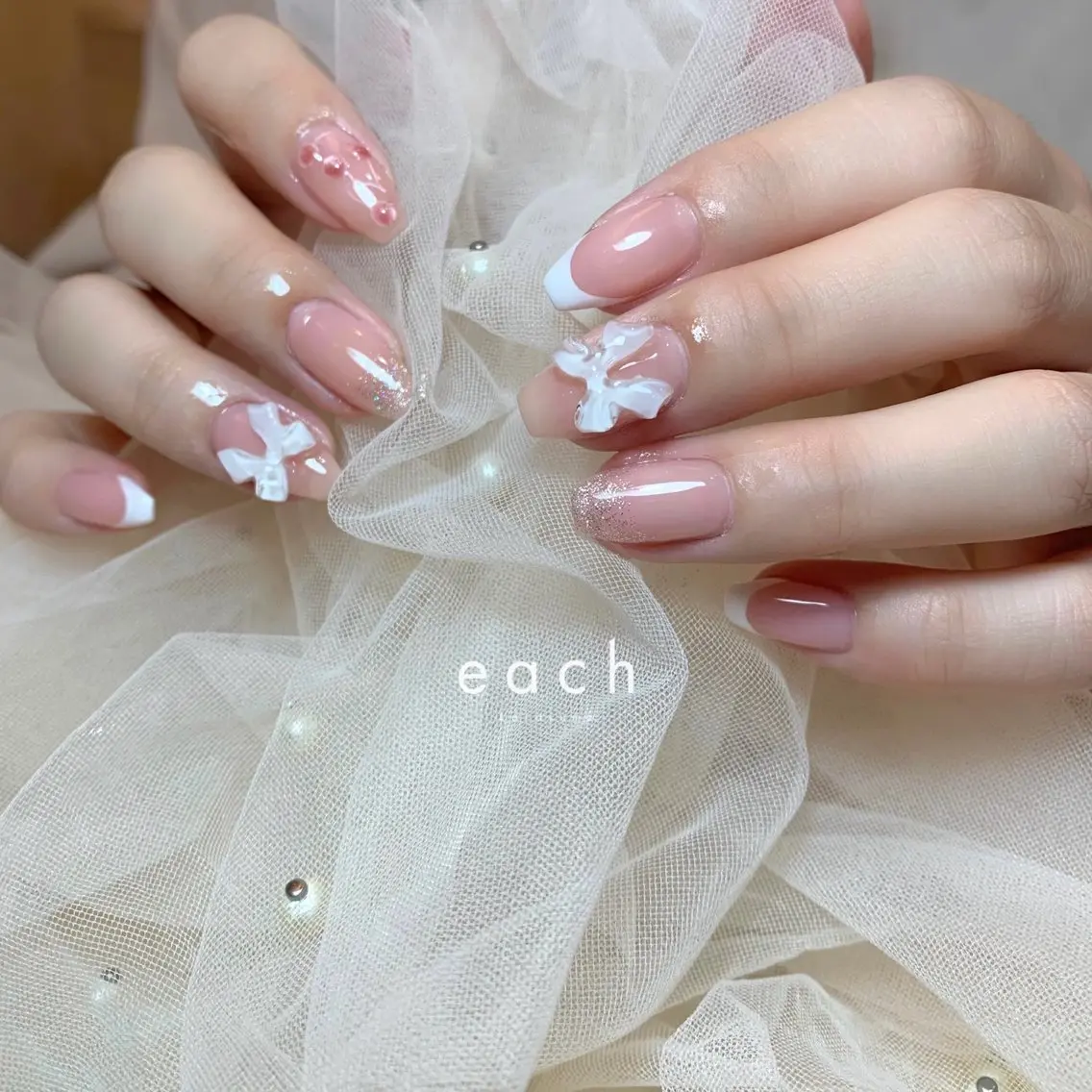 ネイル each Hibikiのネイルデザイン