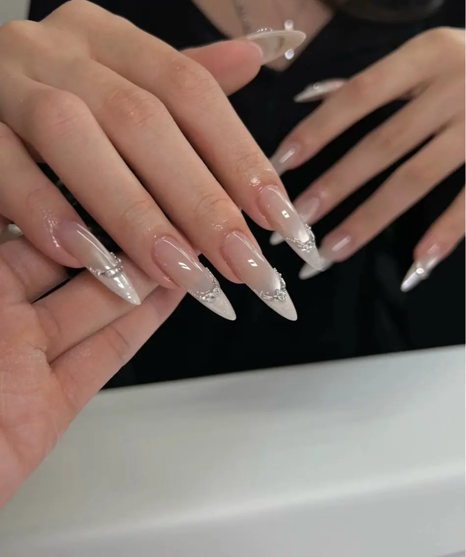 ネイル ハンドネイル U.mi Nail Salonのネイルデザイン