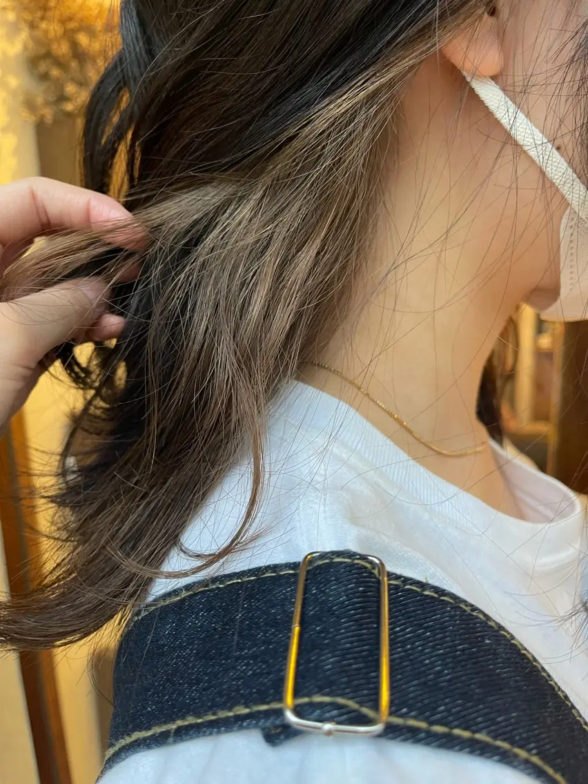 ミディアム カラー イヤリングカラー ヘアカラー 武藤 彩 ⌇カットモデル募集✂のヘアスタイル