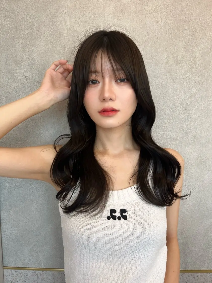 セミロング 髪質改善 トリートメント カット ヘアカラー トリートメント 暖色カラー/新宿/韓 国風レイヤー鮫島志穂のヘアスタイル