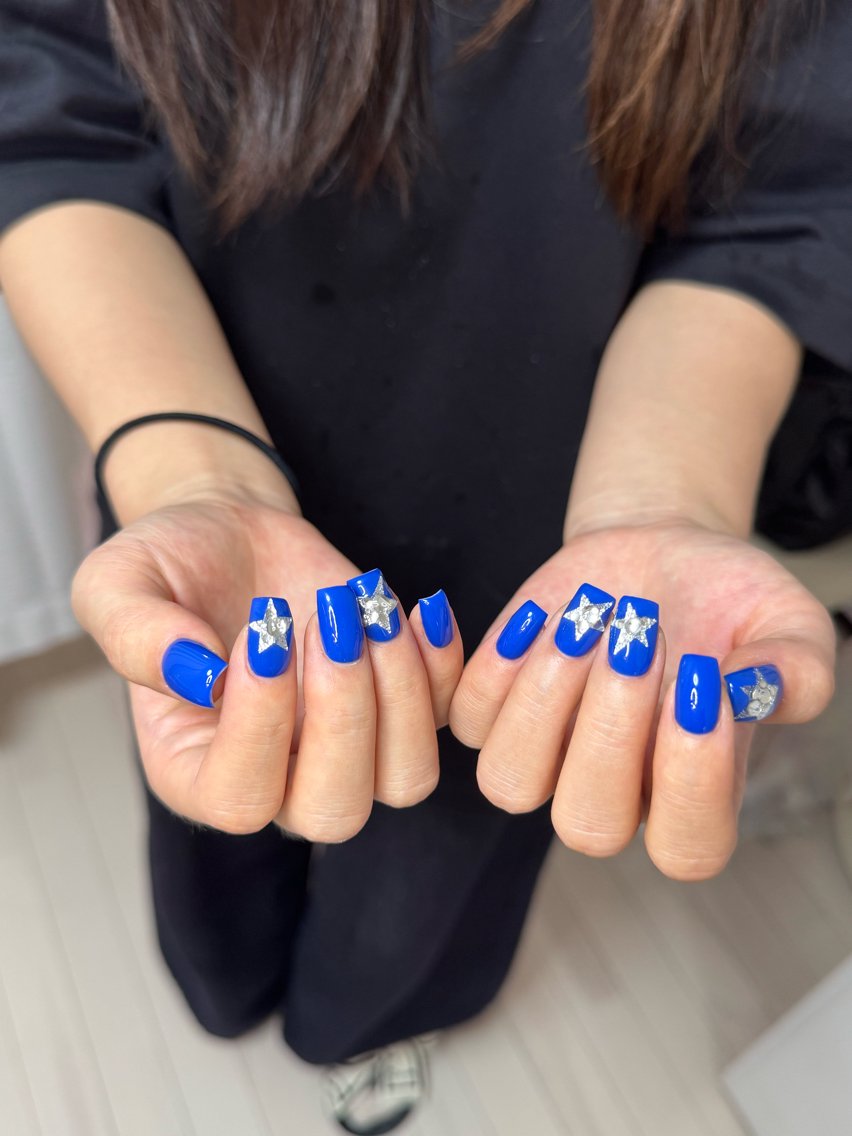 ネイル ブルー ブラウン ドット 長さ出し フットネイル ハンドネイル 🎀🎀YooLi Nail Salonのネイルデザイン