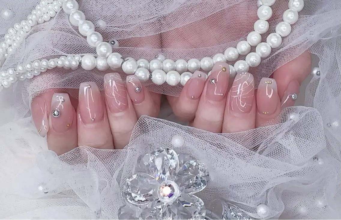 ネイル R salonのネイルデザイン
