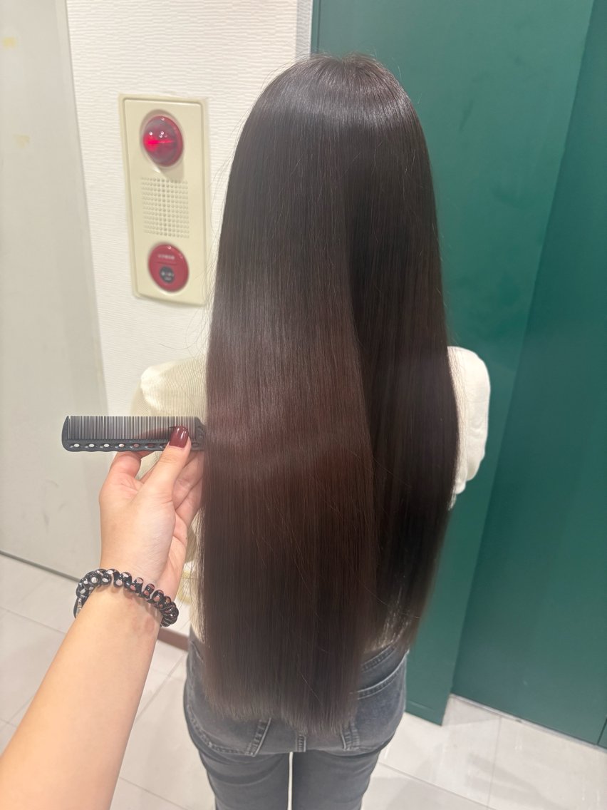ロング カラー ヘアカラー 《.Xian》 KOYUKIのヘアスタイル