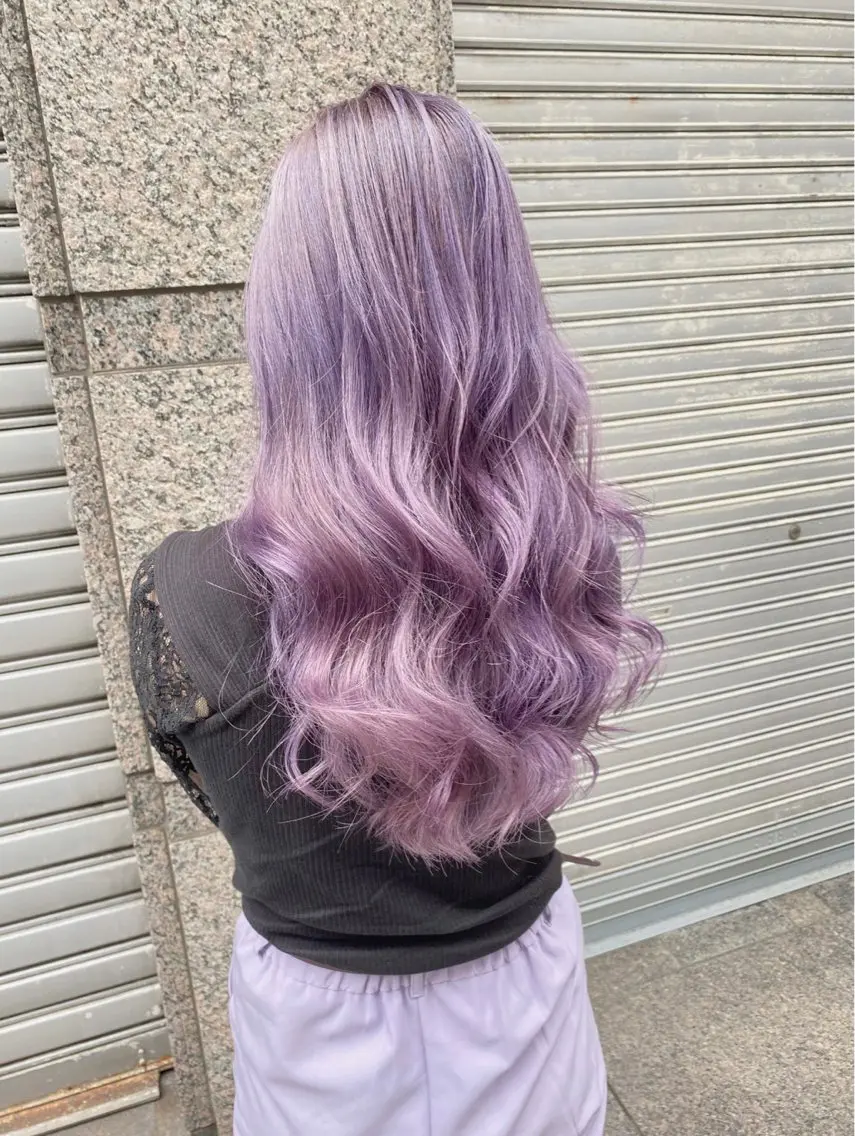 ロング 🍀yuria/ハイ トーン/ペールカラーのヘアスタイル