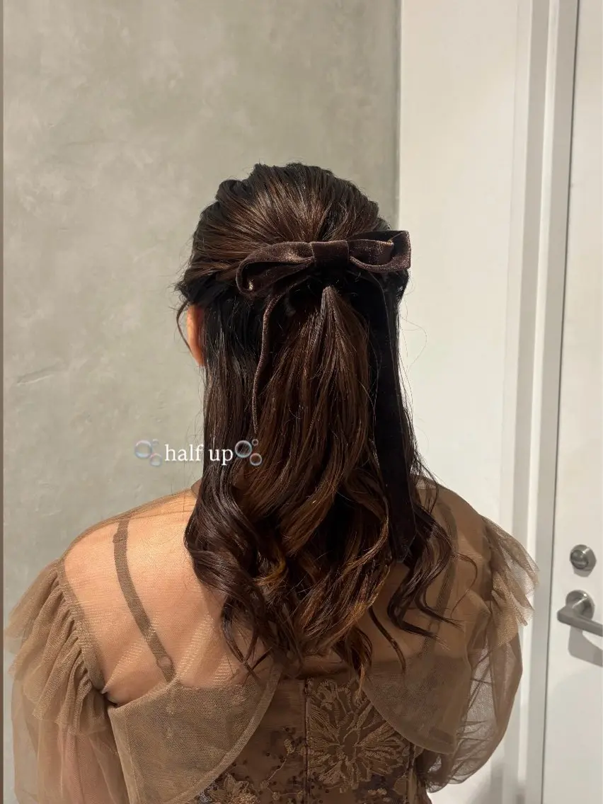 ミディアム ヘアアレンジ 🍒みしろ ほたる🍒のヘアスタイル