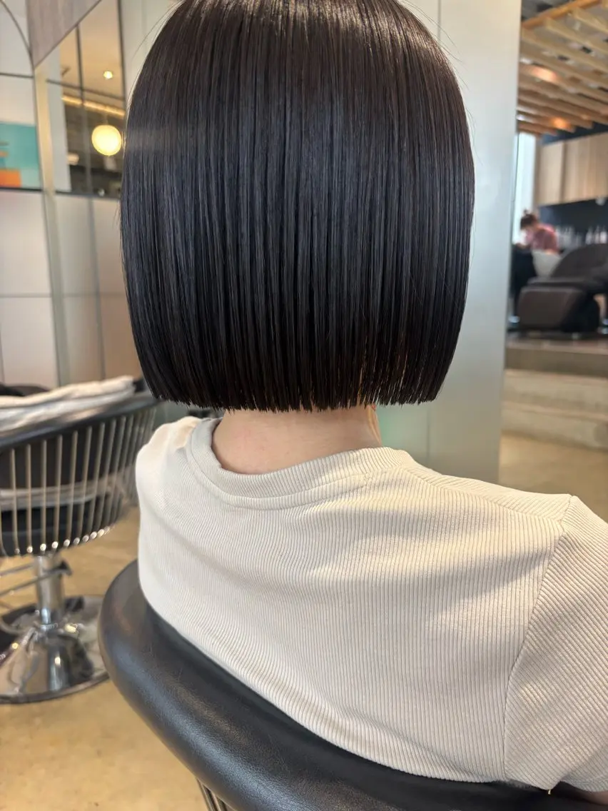 ショート カット ヘアカラー トリートメント 西田 美侑/ 前髪・顔周りカットのヘアスタイル