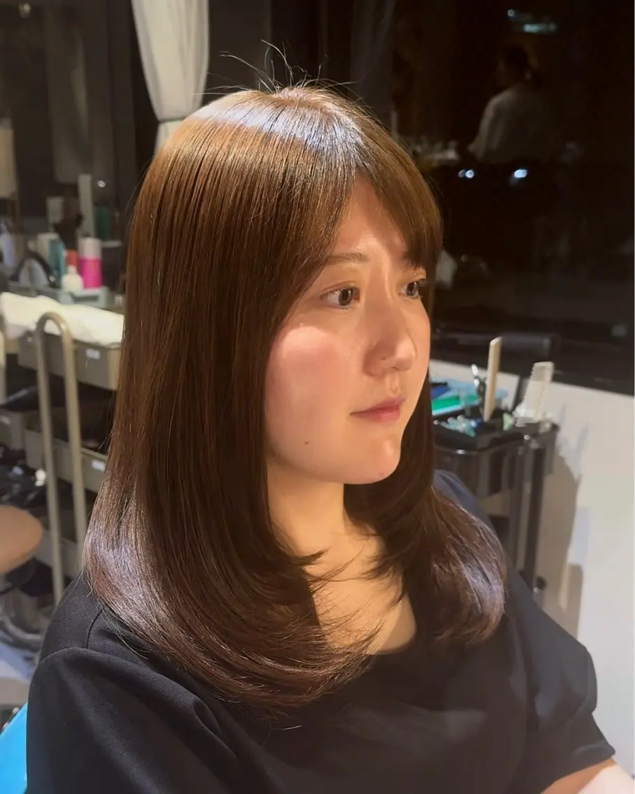 セミロング カラー レイヤーカット 艶髪/矯正/髪質改善 ヘアアレンジ/西梅田のヘアスタイル