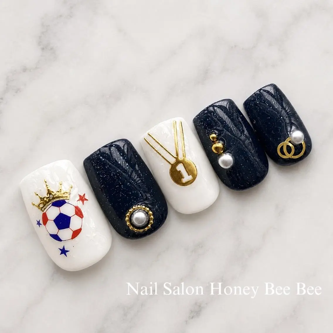 ネイル Nail salon Honey Beeのネイルデザイン